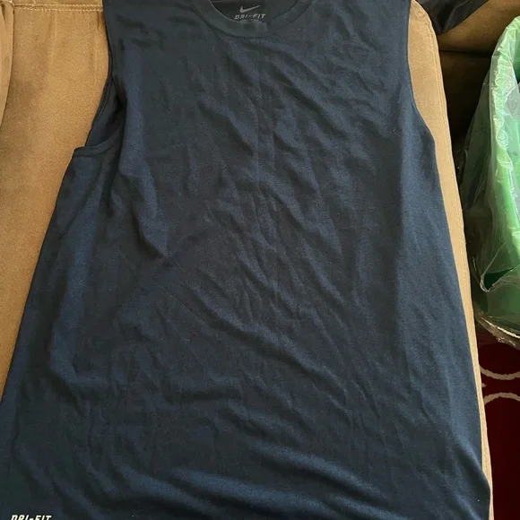Nike Navy Blue Dri-FIT Men’s Sleeveless Tank Top - Picture 1 of 3